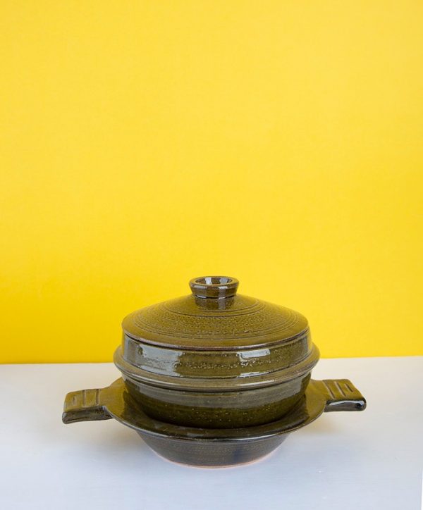1648945353_WhatsApp20Image202022-04-0220at2011.55.5720PM20281529.jpeg Cooking Pot with Plate / أنية طبخ