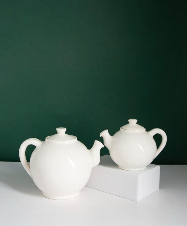 Tea Pots / أباريق شاي