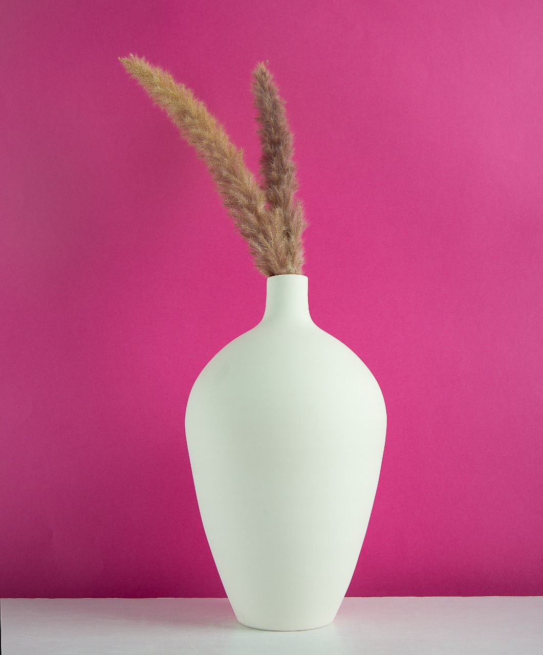 فخارية بيضاء /White vase